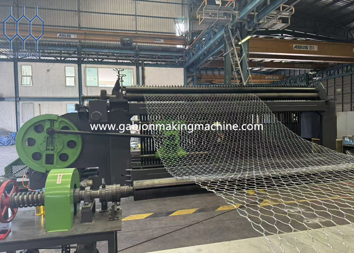 Последние блоги о компании Galvanized Wire vs PVC-Coated Wire: What Should Buyers Check Before Selecting a Gabion Machine?