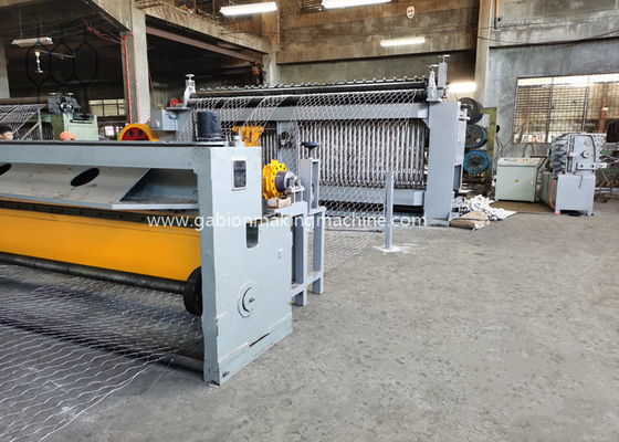 Купить Эффективно производить матрасы Gabion Mesh Machine 1,6mm-4.0mm Диаметр проволоки Производство в сети